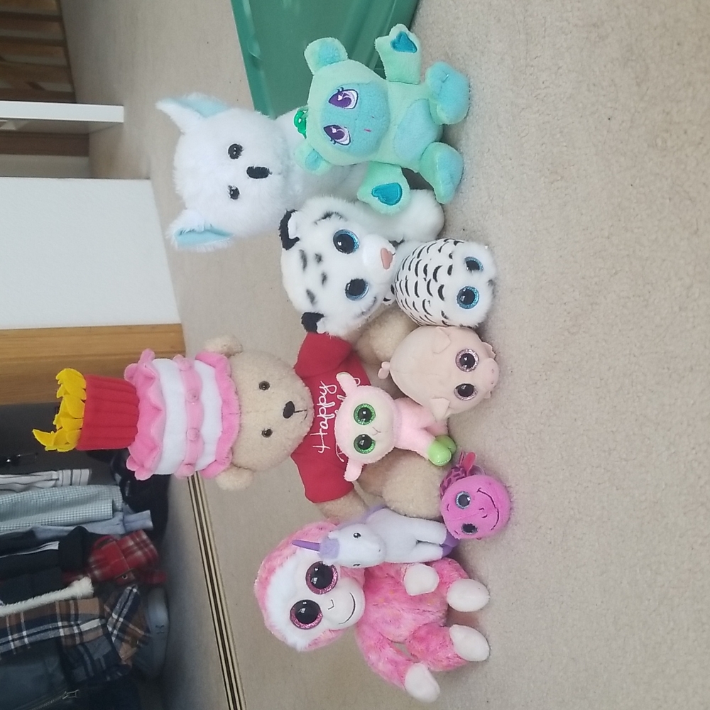 Sad Orphaned Stuffed Animals Looking for a New Home